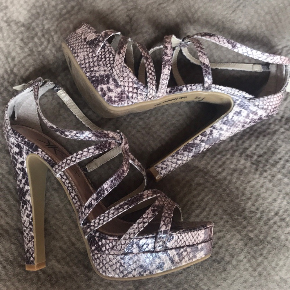 Kardashian Python stiletto platform sexy snake fun